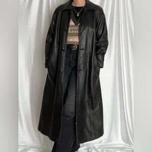 Vintage Jacqueline Ferrar 100% leather long coat size Small